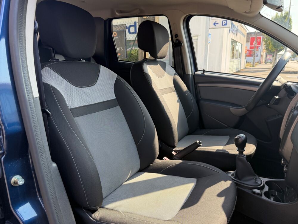 Duster 1.5 DCI 110 CH BLACK TOUCH 4X2 CAMERA DE RECUL 2018 occasion 40000 Mont-de-Marsan