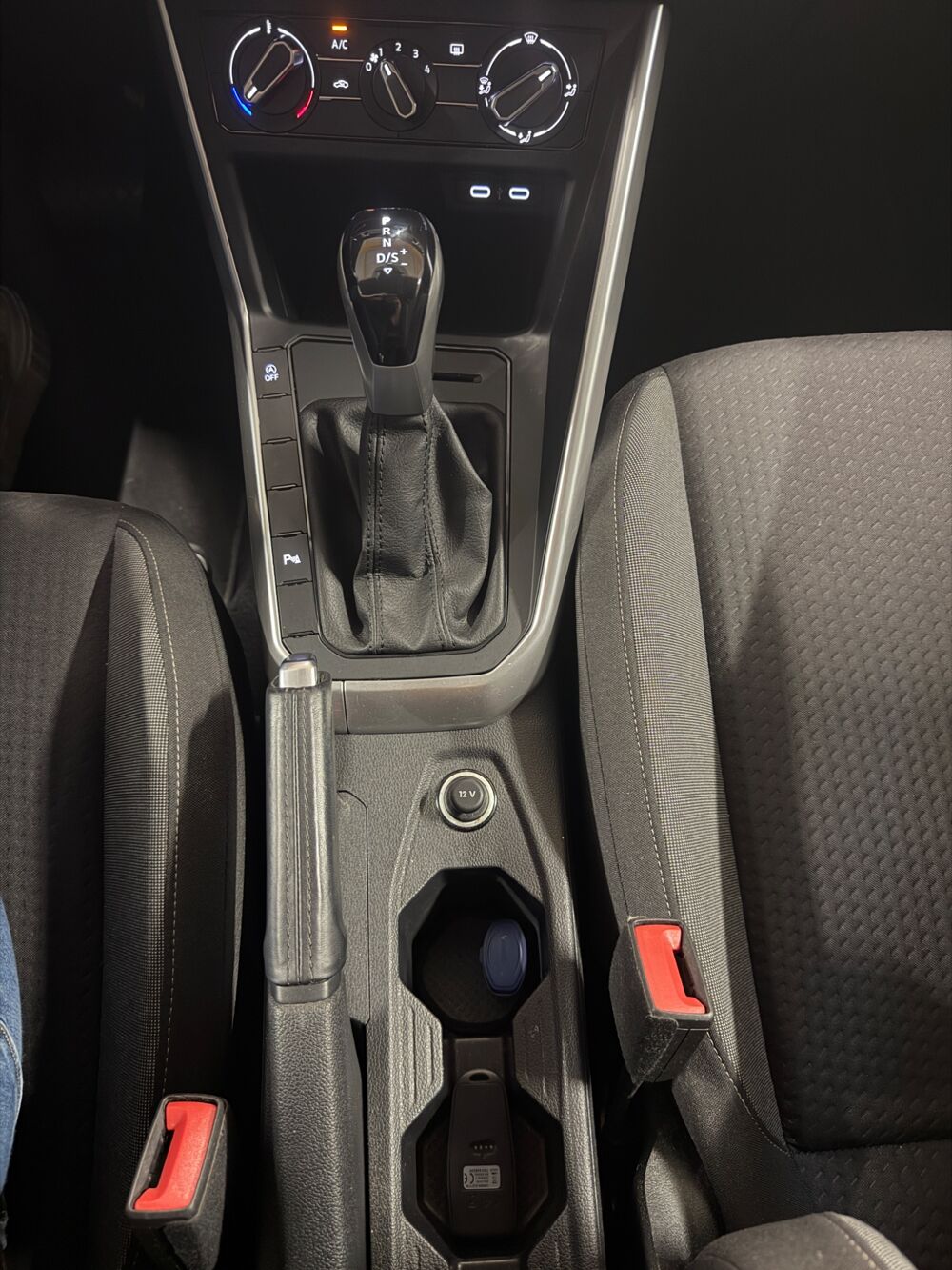 Polo 1.0 TSI 95CH LIFE DSG BVA-CAMERA DE RECUL-CARPLAY 2024 occasion 69400 Arnas