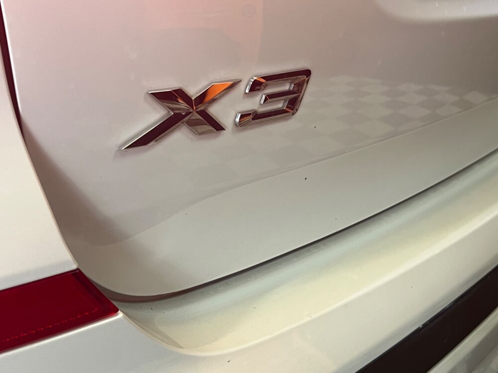 X3 3.0 E 292ch HYBRID BUSINESS XDRIVE SIEGE CHAUFFANT + ATTELAG 2021 occasion 26100 Romans-sur-Is&egrave;re