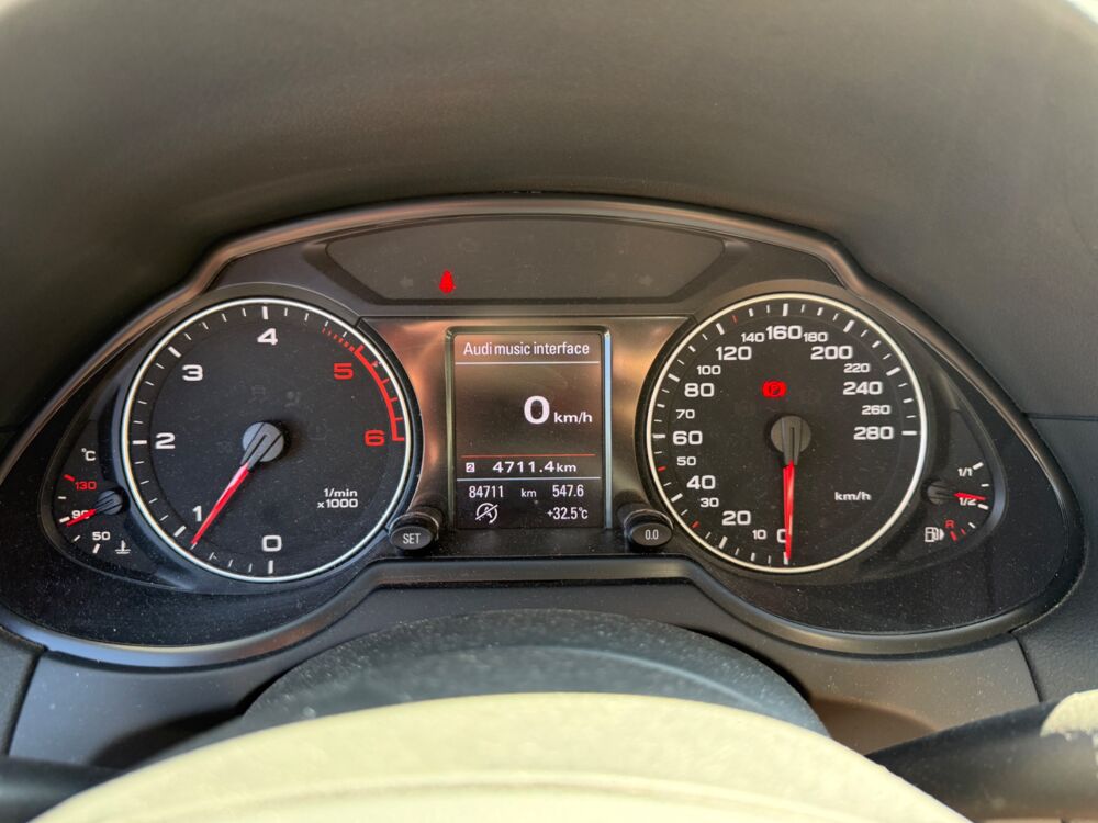 Q5 2.0 TDI 145 CH AMBITION LUXE QUATTRO 2010 occasion 25000 Besan&ccedil;on
