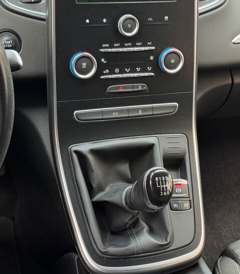 Sc&eacute;nic 1.5 DCI 110CH ENERGY BUSINESS - DISTRI CHANGE - ENTRETIEN A 2018 occasion 57600 Forbach