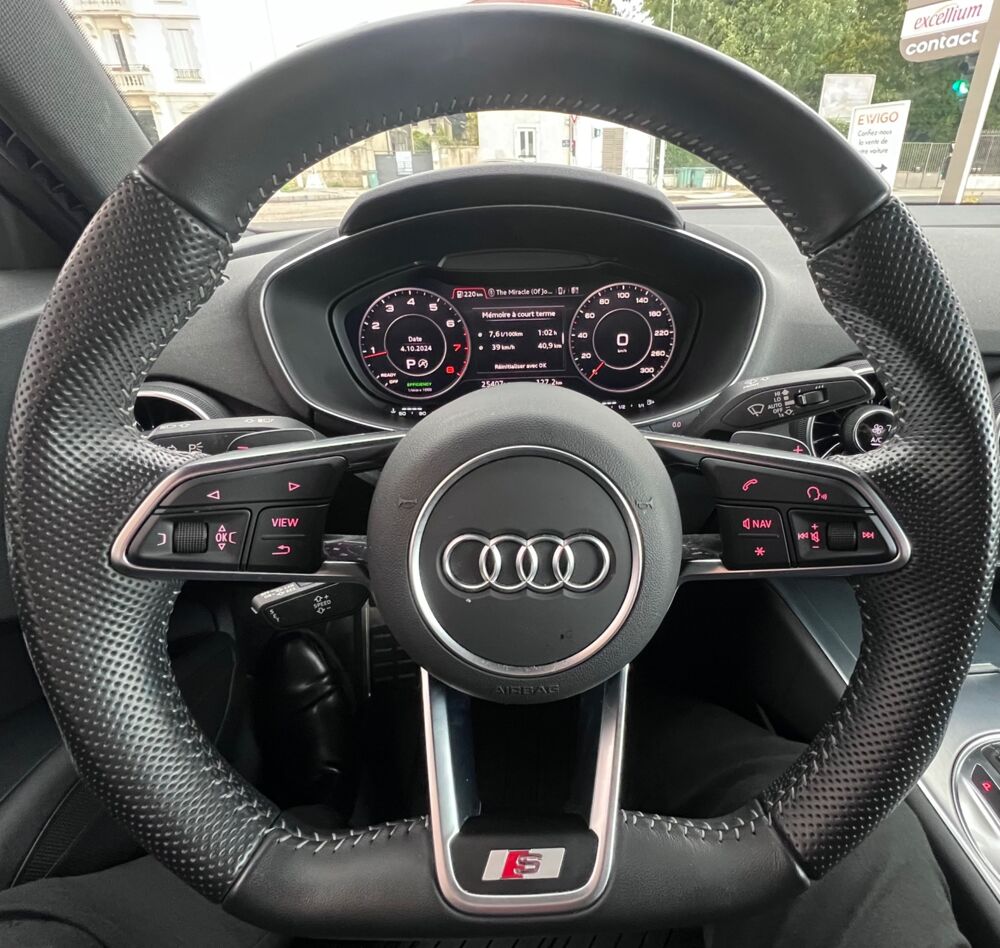TT III (2) COUPE 40 TFSI 197 S LINE S TRONIC 7 + CARPLAY 2022 occasion 54000 Nancy