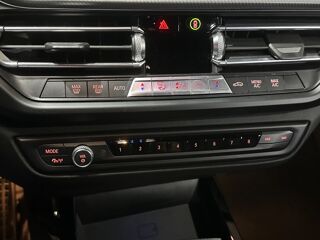 S&eacute;rie 1 1.5 118 I 140 CH M SPORT F40 BVA / AFFICHAGE TETE HAUTE 2019 occasion 29000 Quimper