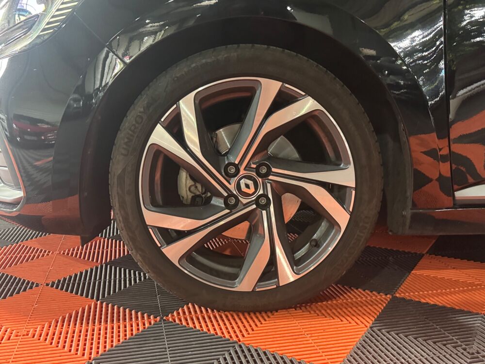 Clio 1.6 E-TECH 140 CH FULL-HYBRID RS LINE / CAMERA DE RECUL / CA 2022 occasion 29000 Quimper
