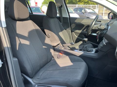 308 GENERATION-II 1.5 BLUEHDI 130 CH ACTIVE PACK START-STOP / CA 2019 occasion 17000 La Rochelle