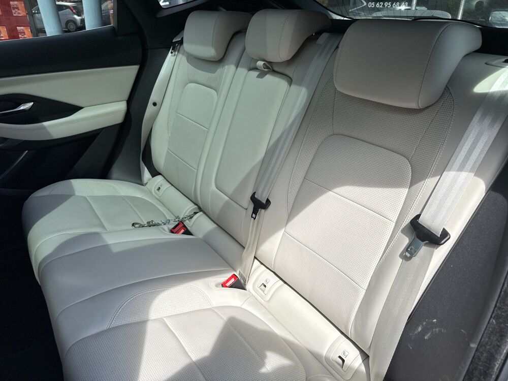 E-PACE 2.0 D 180 ch R-DYNAMIC HSE AWD - ENTRETIEN CONSTRUCTEUR 2019 occasion 65290 Juillan