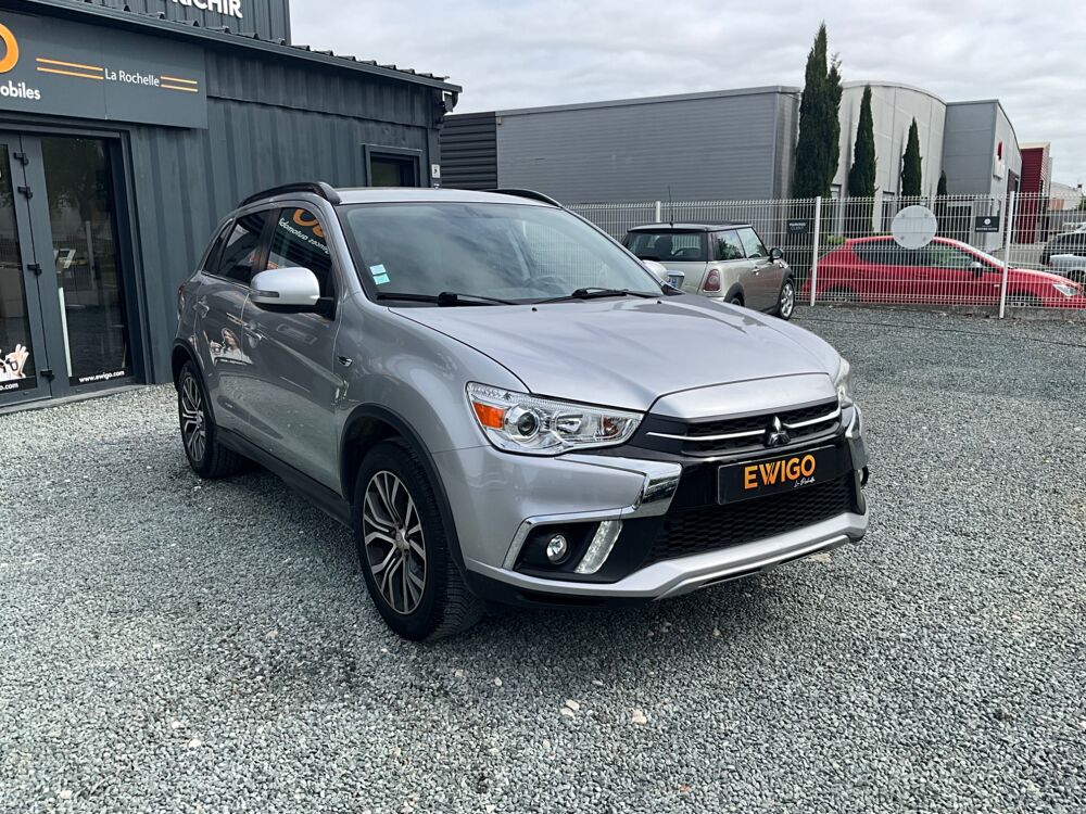 Asx 1.6 DID 115CH BLACK COLLECTION / CARPLAY / NAVIGATION / ATTE 2018 occasion 17000 La Rochelle