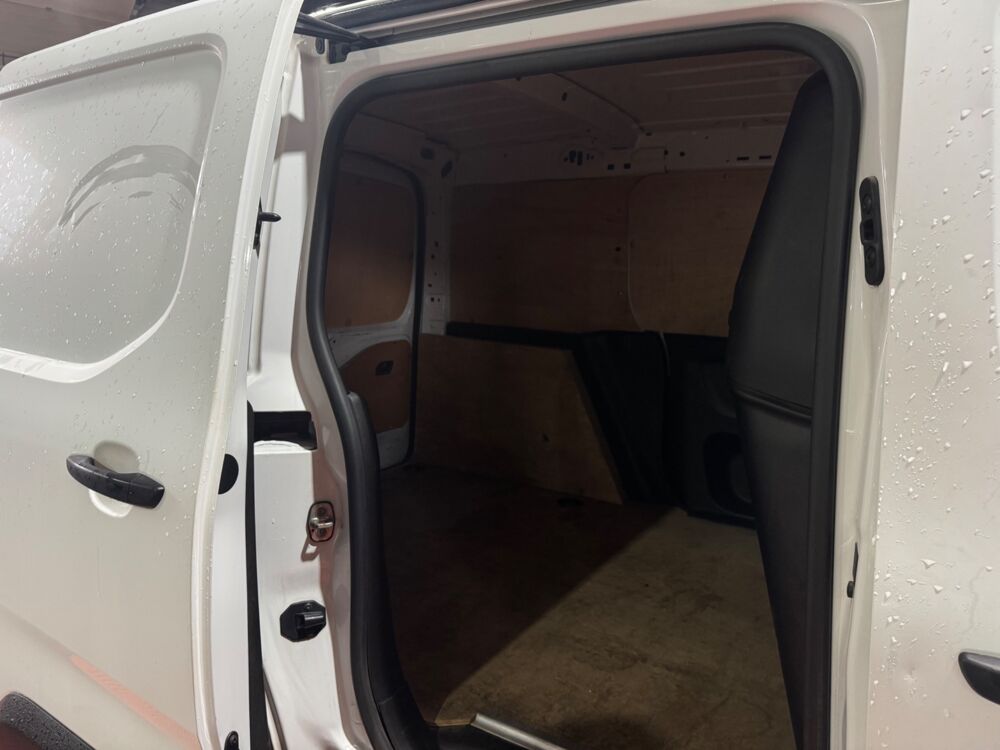 Partner L1 1.5 100 CV / TVA R&Eacute;CUP&Eacute;RABLE / CARPLAY / REGULATEUR / RAD 2020 occasion 29000 Quimper