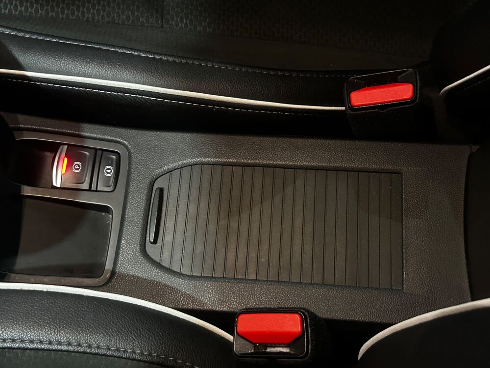 Clio 1.0 TCE 90 INTENS / CARPLAY / RADARS AR / SEMI-CUIR / PHARES 2021 occasion 29000 Quimper
