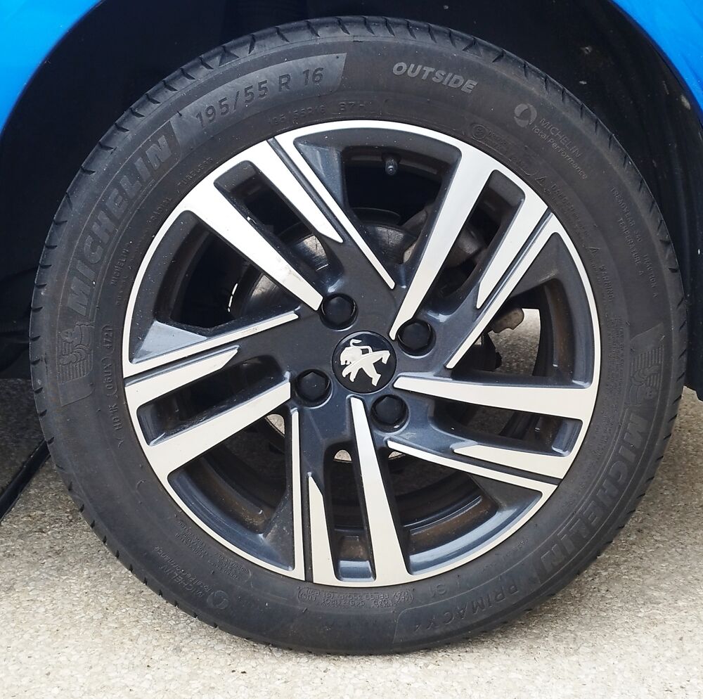208 1.5 BLUEHDI 100CH ACTIVE - ENTRETIEN COMPLET PEUGEOT - CARPL 2021 occasion 57600 Forbach