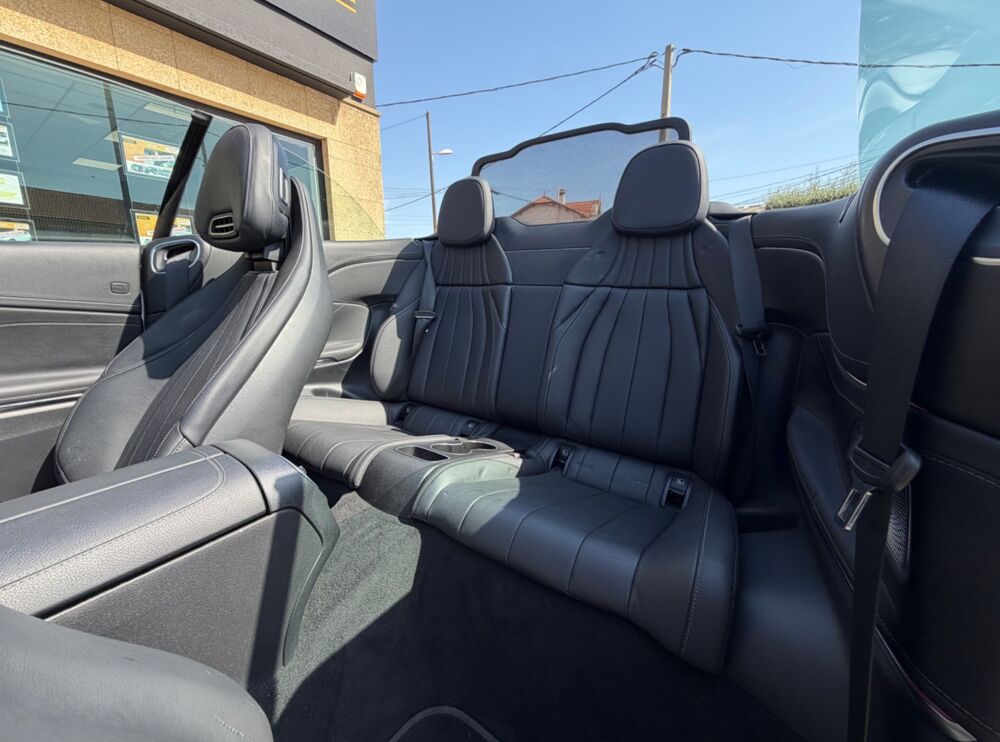 CLE 300 CABRIOLET 258CH AMG LINE 4 MATIC 9G TRONIC - 2025 occasion 13700 Marignane