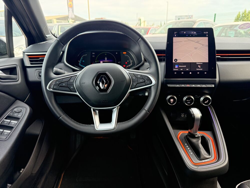 Clio 1.6 E-TECH 140CH FULL-HYBRID INTENS - PACK TECHNO - PACK 360 2021 occasion 27000 &Eacute;vreux