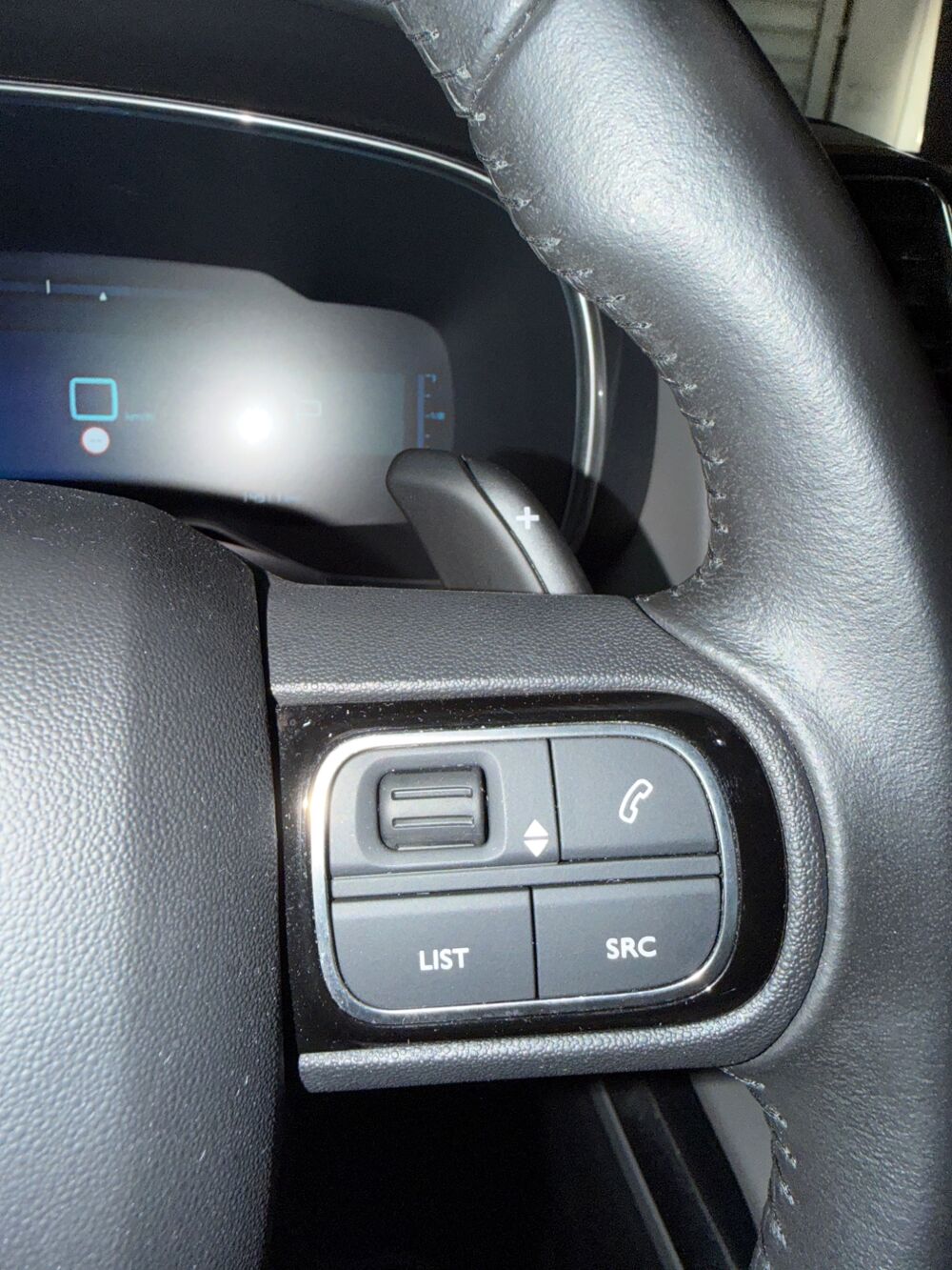C5 aircross 1.6 225CV-HYBRID-SHINE PACK- EAT BVA-CARPLAY-TVA RECUPERABLE 2021 occasion 60740 Saint-Maximin