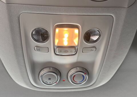 Proace city 2.0 D4D 140 LONG L3 DYNAMIC CONNECT + 1 &Egrave;RE MAIN + GARANTIE 2025 occasion 97410 Saint-Pierre