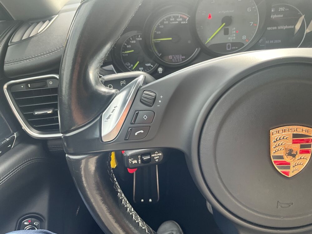 Panamera PORSCHE PANAMERA S V6 3.0 416cv Hybrid Tiptronic S 2014 occasion 17000 La Rochelle