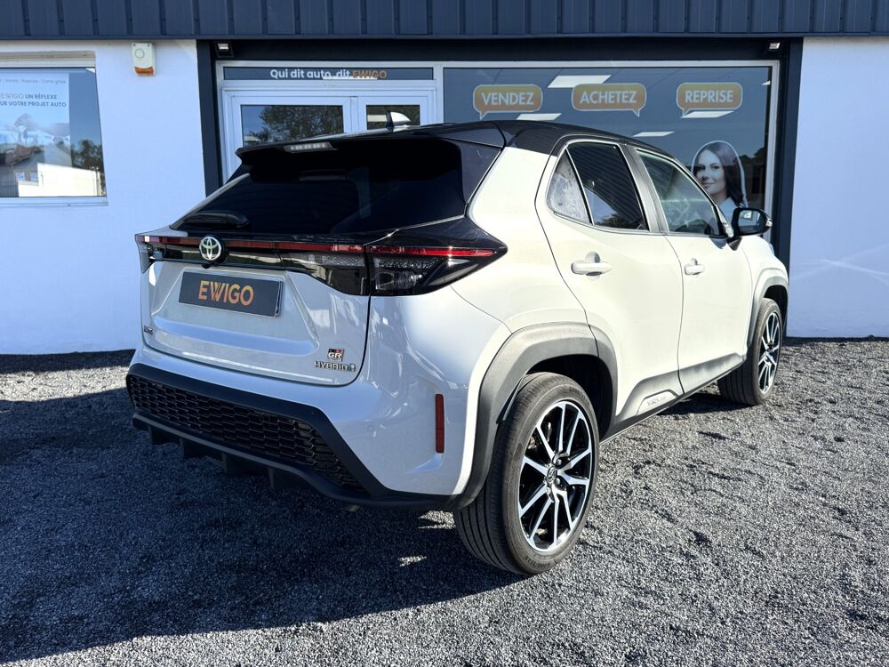 Yaris CROSS 1.5 116h Hybride GR Sport BVA / 1&egrave;re main / Entretien 2023 occasion 64122 Urrugne