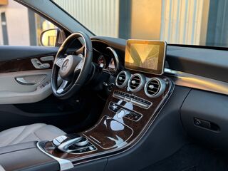 Classe C 2.0 200 184CH EXECUTIVE 7G-TRONIC BVA 2014 occasion 25300 Pontarlier