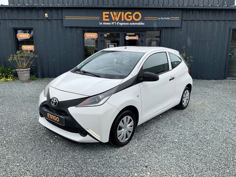 Toyota Aygo 1.0 VVTI 70 / MOTEUR A CHAINE / ENTRETIEN FAIT / PREMIERE MA 2015 occasion La Rochelle 17000