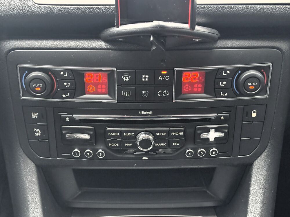 C5 2.0 HDI 140 ch EXCLUSIVE 2011 occasion 64320 Idron