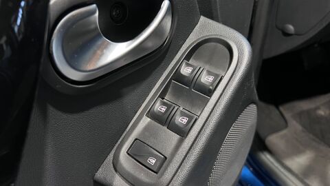 Duster EXPLORER 1.5 DCI 110 4X2 EDC BVA BLEU COSMOS - ATTELAGE - S 2017 occasion 33610 Cestas
