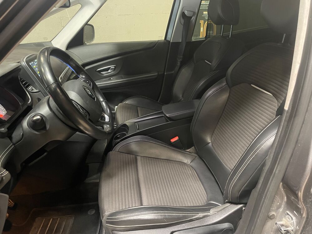 Grand scenic IV 1.5 DCI 110 ECO ENERGY BUSINESS FULL OPTION 2017 occasion 60740 Saint-Maximin