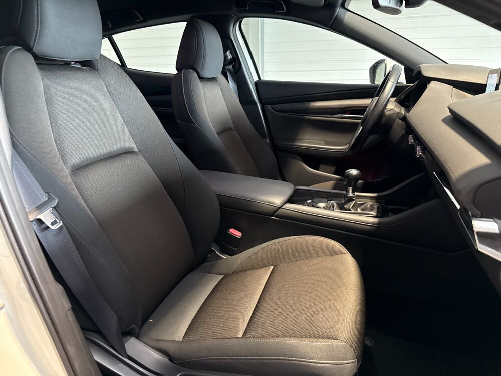 Mazda3 2.0 SKYACTIV-G M HYBRID 122 ch STYLE 2022 occasion 65290 Juillan