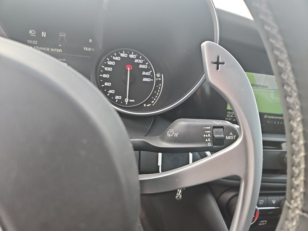 Giulia 2.2 JTDM 210 VELOCE Q4 BVA 2019 occasion 38590 Saint-&Eacute;tienne-de-Saint-Geoirs