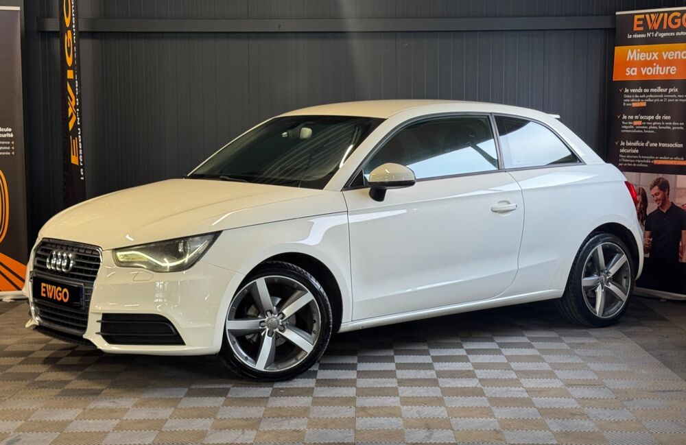 A1 1.2 TFSI 90Ch- AMBITION 2012 occasion 79000 Niort