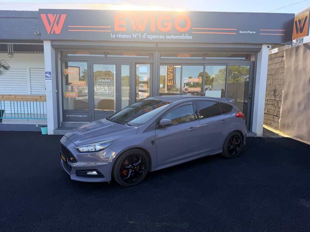 Focus 2.0 ECOBOOST 250 CH ST + CAMERA DE RECUL 2016 occasion 97410 Saint-Pierre