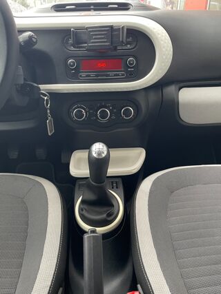 Twingo 1.0 SCE 70 ch LIMITED 2018 occasion 64320 Idron