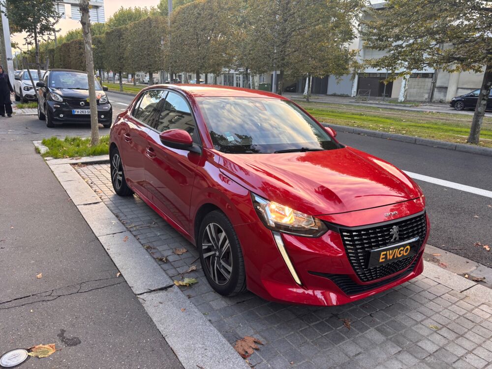 208 1.2 100 ALLURE COURROIE PEUGEOt 2020 occasion 33100 Bordeaux