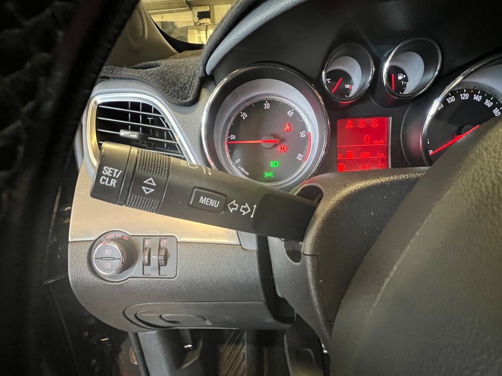 Mokka 1.6 CDTI 135ch BLACK EDITION BVA CARPLAY+SIEGE ET VOLANT CHA 2015 occasion 26100 Romans-sur-Is&egrave;re