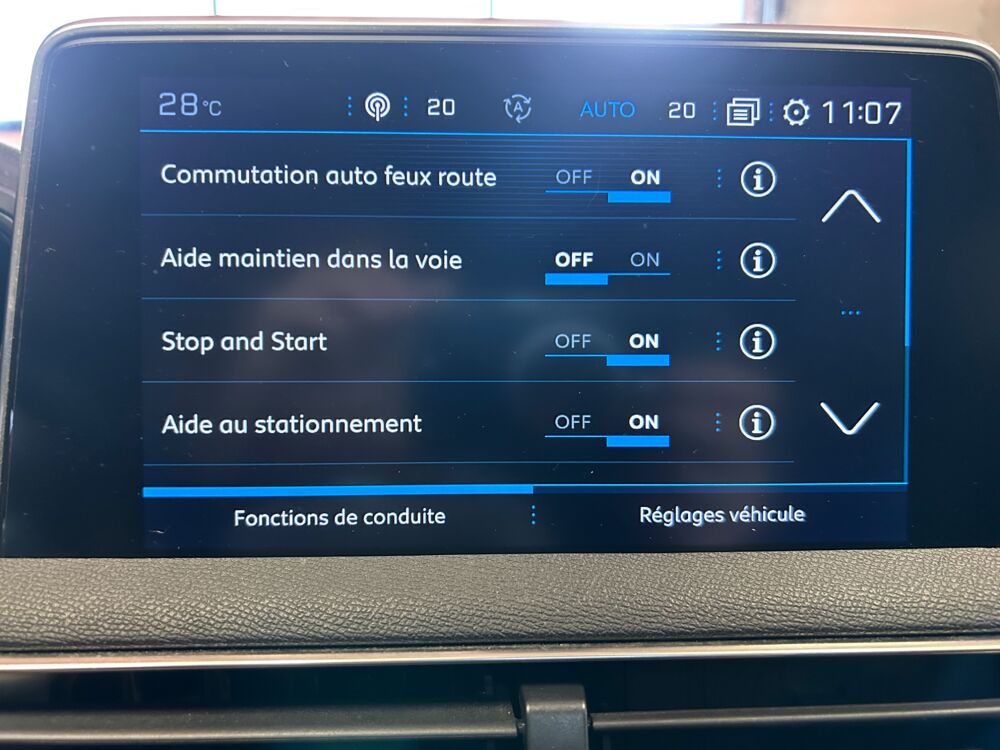3008 GENERATION-II 1.5 BLUEHDI 130 GT LINE EAT BVA START-STOP 2020 occasion 83600 Fr&eacute;jus