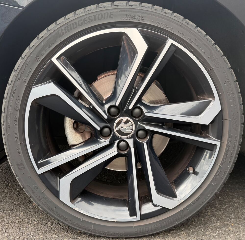 Fabia IV 1.5 TSI 150 BLACK EDITION DSG7 + CAMERA + CARPLAY + 1&Egrave;RE 2022 occasion 97410 Saint-Pierre