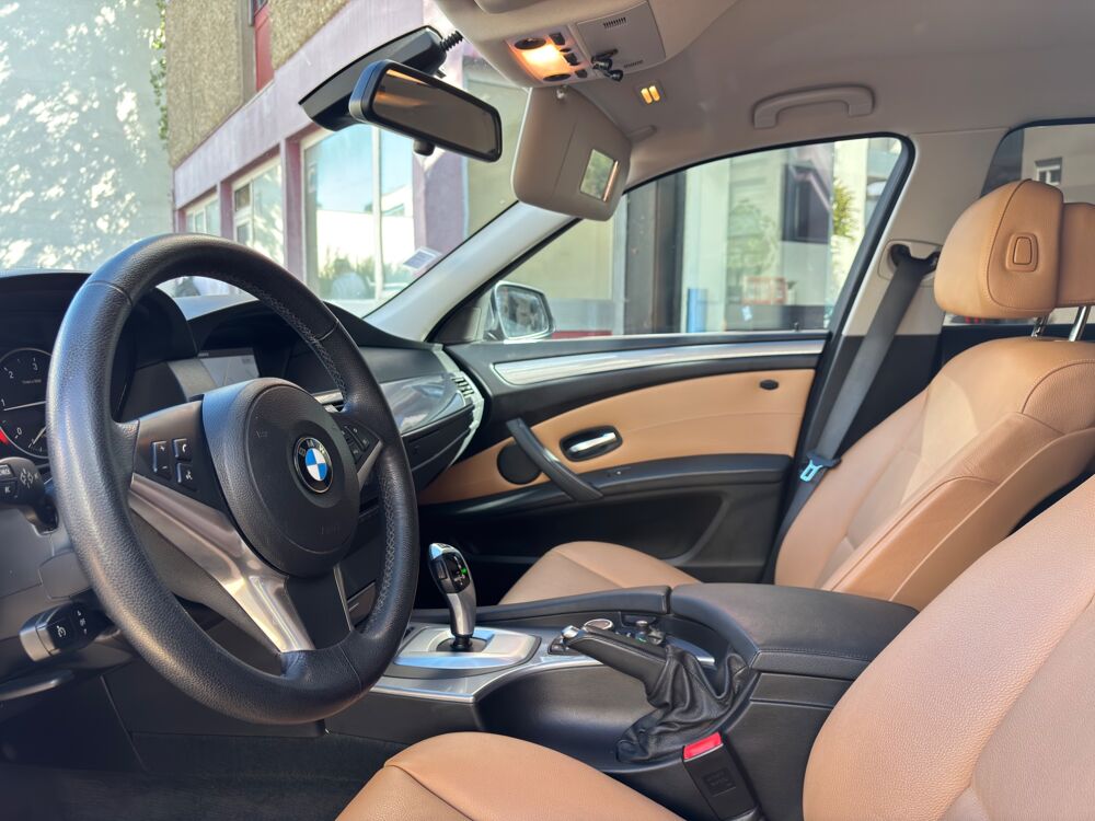 S&eacute;rie 5 TOURING 2.0 520 D 177CV LUXE BVA 2010 occasion 69150 D&eacute;cines-Charpieu
