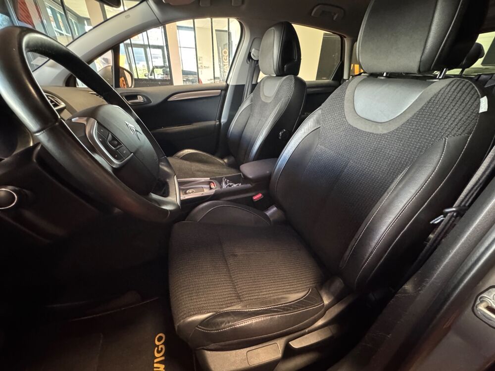 C4 1.2 PURETECH 110 FEEL 2015 occasion 83600 Fr&eacute;jus