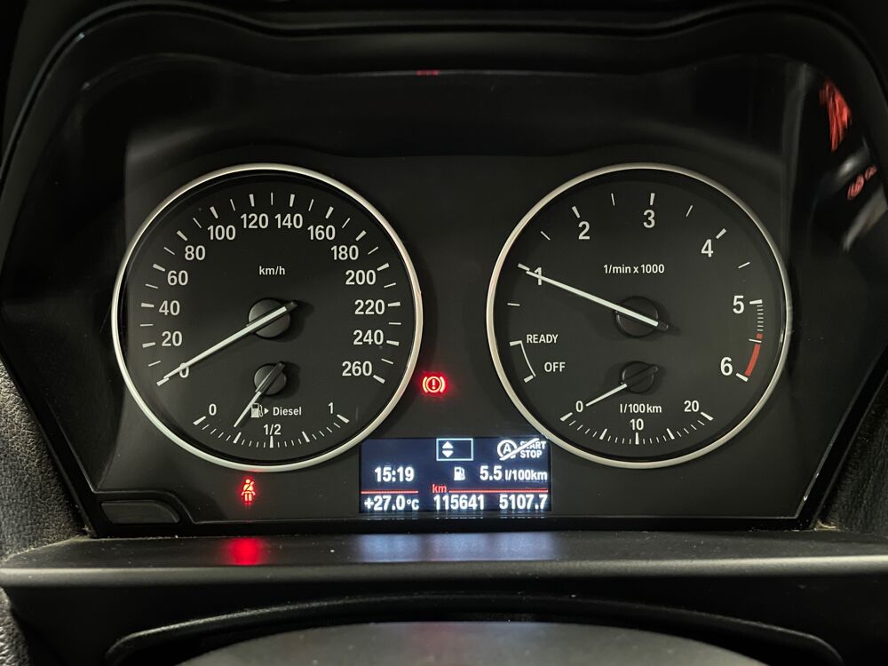 S&eacute;rie 1 1.5 114D 95CH PREMIERE 3P 2016 occasion 69400 Arnas