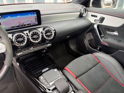 Classe CLA COUPE 2.0 35 305ch AMG 4MATIC 7G-DCT SPEEDSHIFT BVA 2023 occasion 25300 Pontarlier