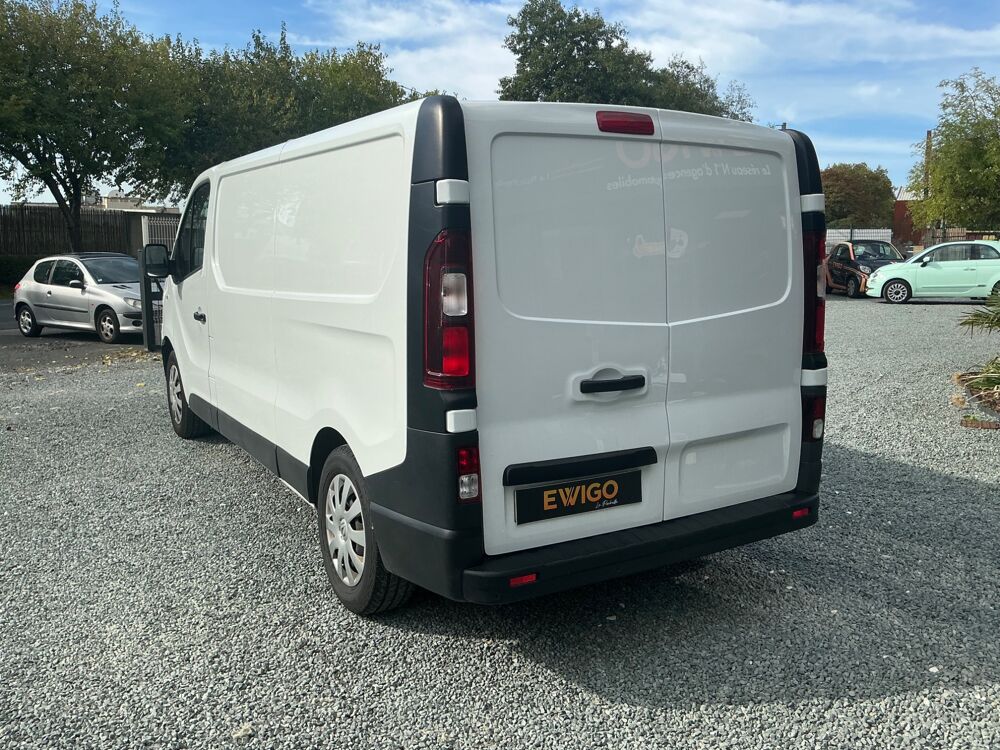 Trafic FOURGON 1.6 DCI 95 1T3 L2H1 CONFORT START-STOP / AMENAGEMENT 2020 occasion 17000 La Rochelle