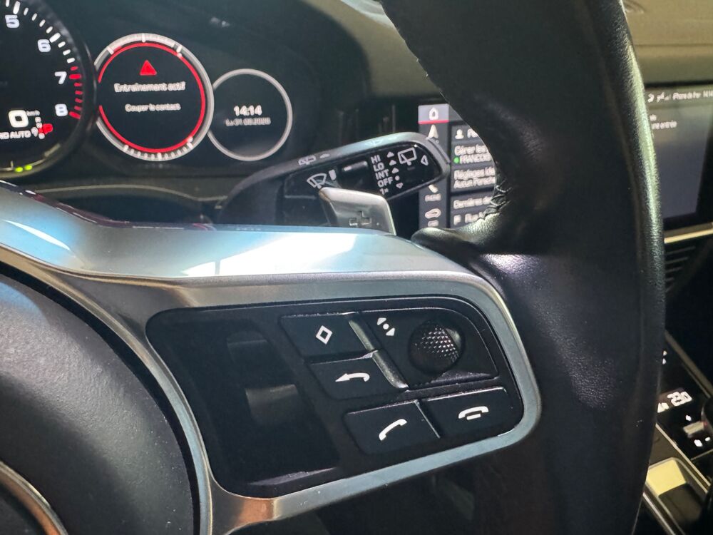 Cayenne 3.0 E-HYBRID 462H 340 PHEV 14.1KWH BVA 2020 occasion 83600 Fr&eacute;jus