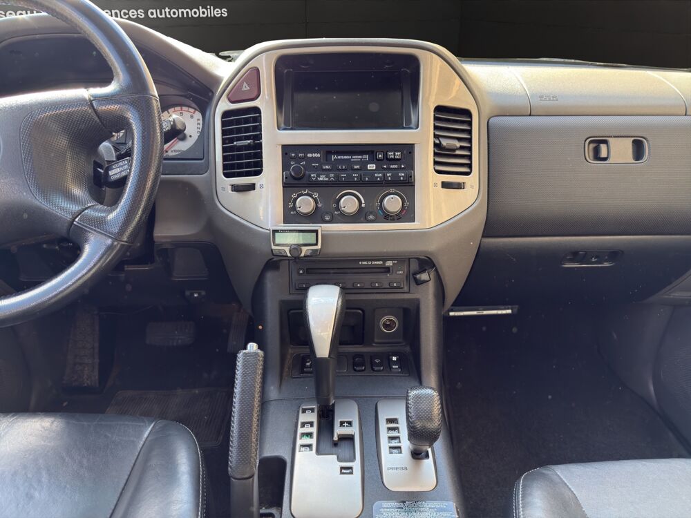 Pajero 3.2 DID 160 DAKAR 4WD BVA - 7 places - Attelage - Garantie 6 2006 occasion 68000 Colmar