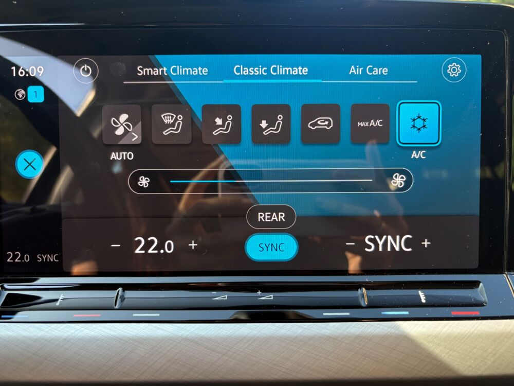 Golf SW 1.0 eTSI OPF 110ch Life Plus*CAMERA DE RECUL* 2023 occasion 13009 Marseille