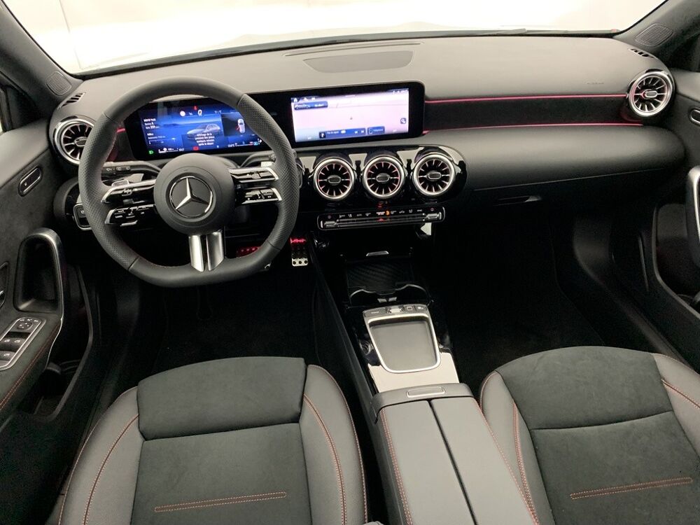 Classe A 200 D BVA 8G-DCT AMG LINE 2026 occasion 13700 Marignane