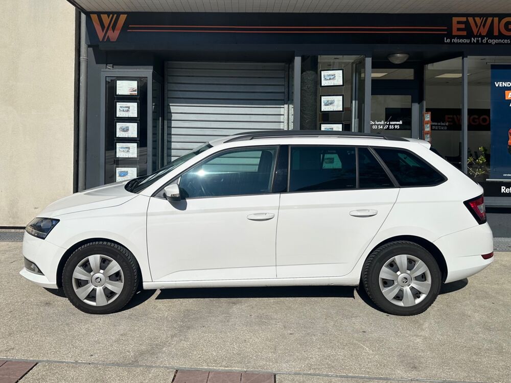 Fabia COMBI 1.0 TSI 95 AMBITION DSG BVA - RADAR DE RECUL - BOITE A 2022 occasion 57600 Forbach