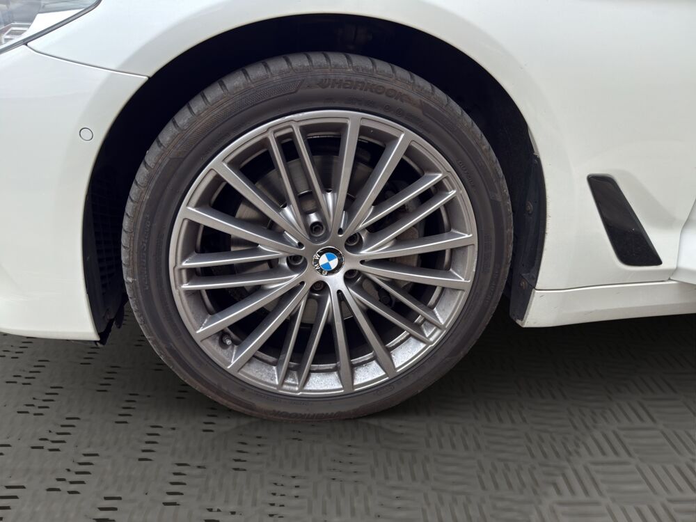 S&eacute;rie 5 TOURING 3.0 530D 265 M-SPORT XDRIVE BVA - GARANTIE 6 MOIS 2017 occasion 68000 Colmar