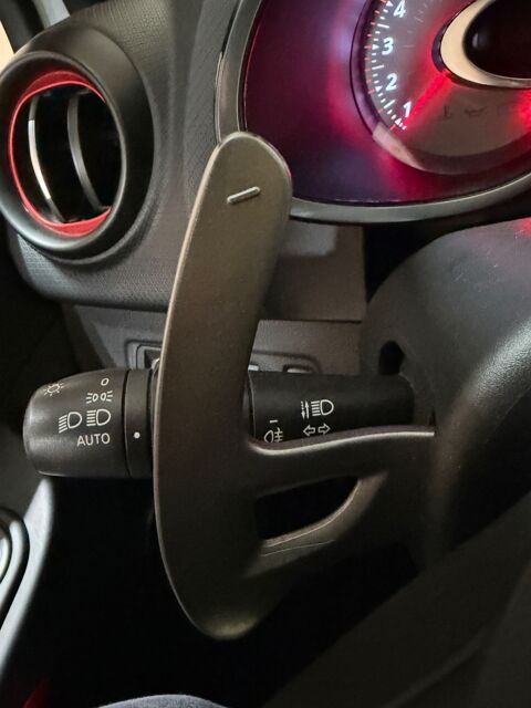 Clio 4RS 1.6 TCE 200CV EDC BVA-PREMIERE MAIN-ORIGINE FRANCE 2015 occasion 60740 Saint-Maximin