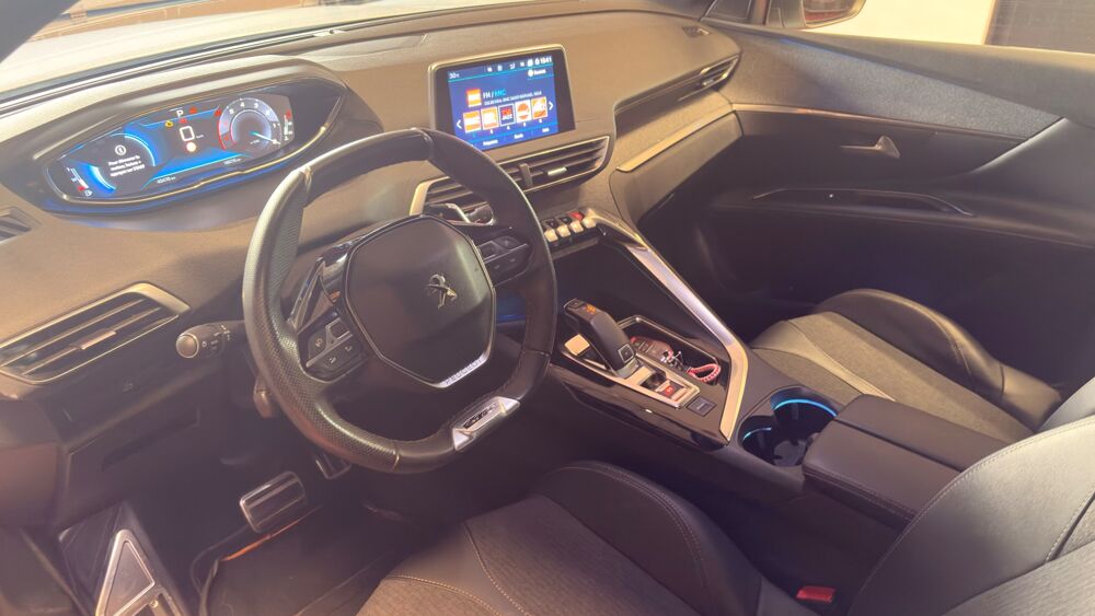 3008 GENERATION-II 1.6 180 GT LINE EAT BVA START-STOP A Chaine 2020 occasion 83600 Fr&eacute;jus