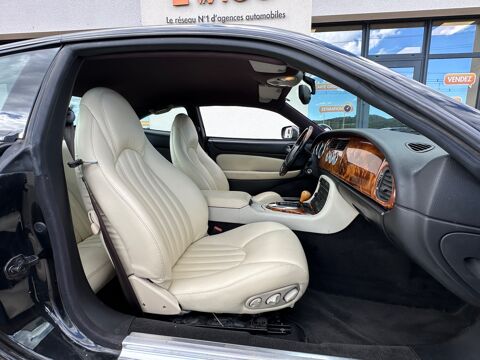 XK8 COUPE 4.0 BVA 285ch 1999 occasion 69420 Ampuis
