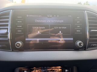 Karoq 1.0 TSI 110 Ch AMBITION + CAMERA DE RECUL + CARPLAY 2023 occasion 97410 Saint-Pierre