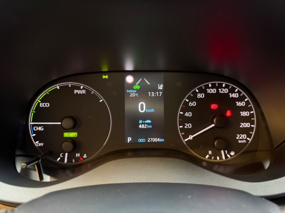 Yaris 1.5 VVTI 116ch FULL-HYBRID 0.8KWH DYNAMIC BVA // ENTRETIEN T 2022 occasion 33320 Eysines